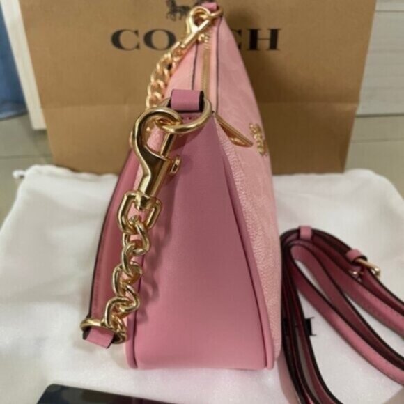 Coach Teri Shoulder Bag In Signature Canvas - Picture 5 of 8